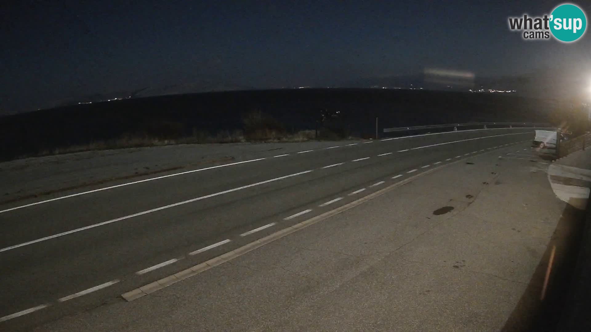 Webcam Adria-Autobahn D8 bei SENJ – Blick auf die Insel KRK