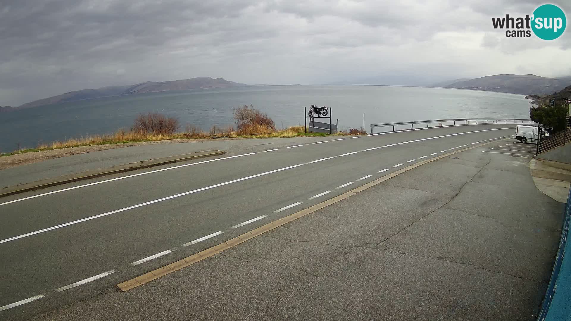 Webcam Adria-Autobahn D8 bei SENJ – Blick auf die Insel KRK