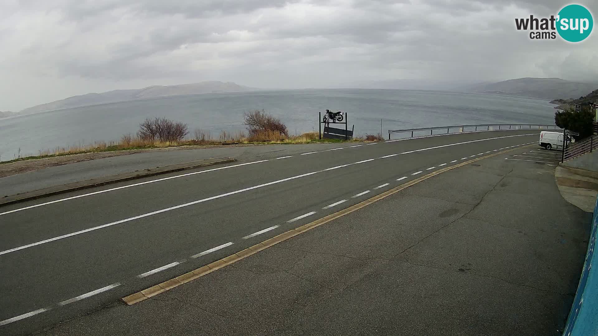 Web kamera Jadranska Magistrala kod SENJa – pogled na KRK