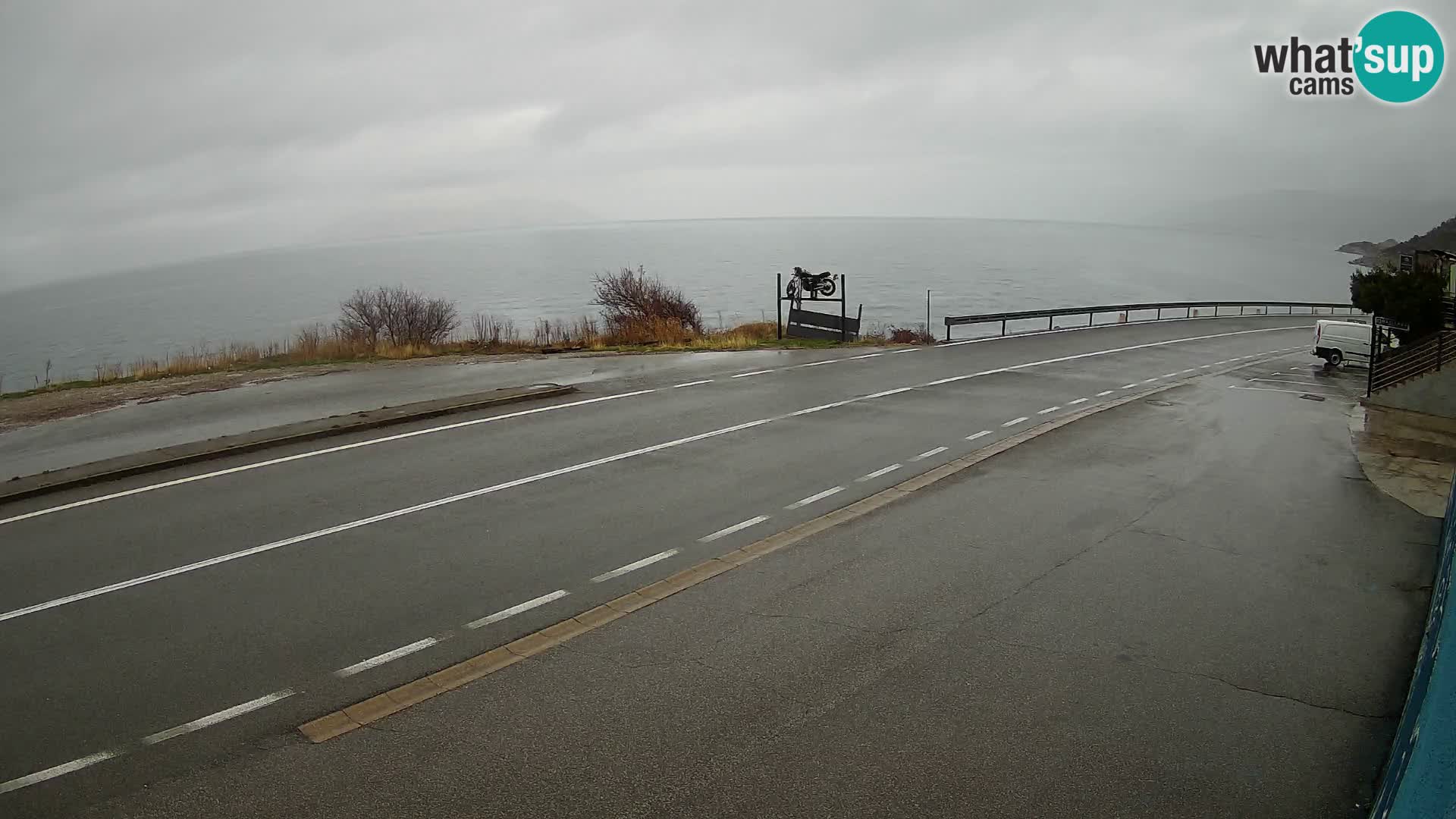 Web kamera Jadranska Magistrala kod SENJa – pogled na KRK