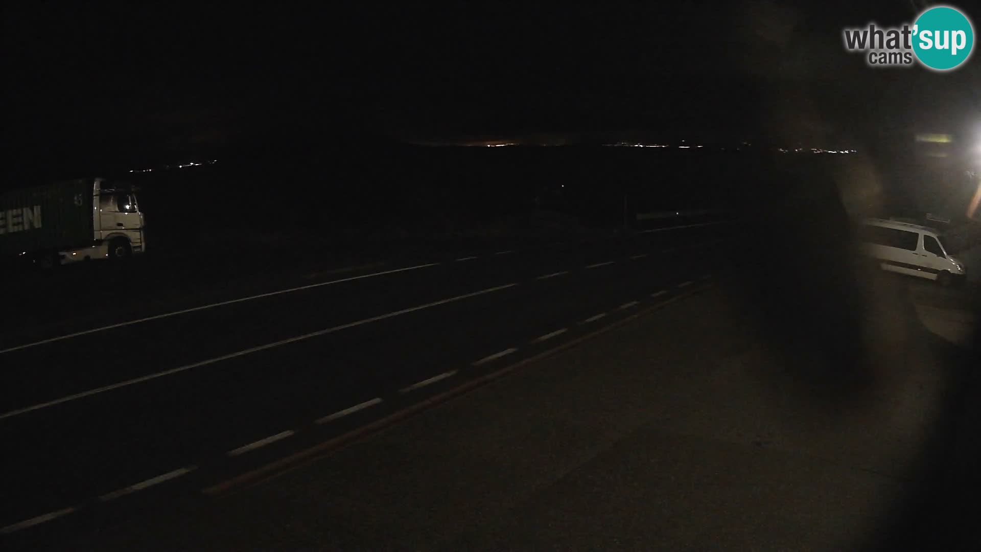 Web kamera Jadranska Magistrala kod SENJa – pogled na KRK