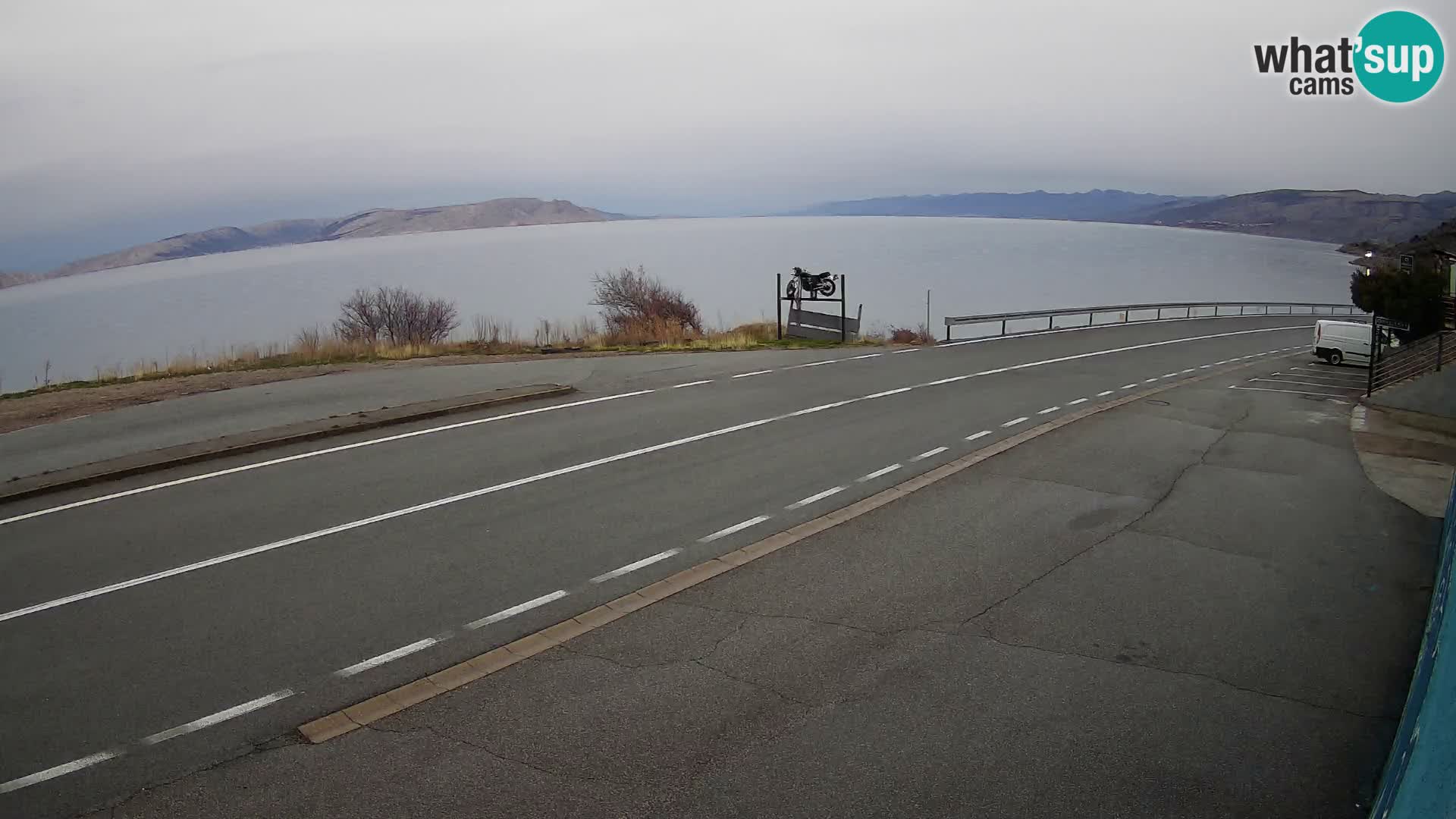 Web kamera Jadranska Magistrala kod SENJa – pogled na KRK