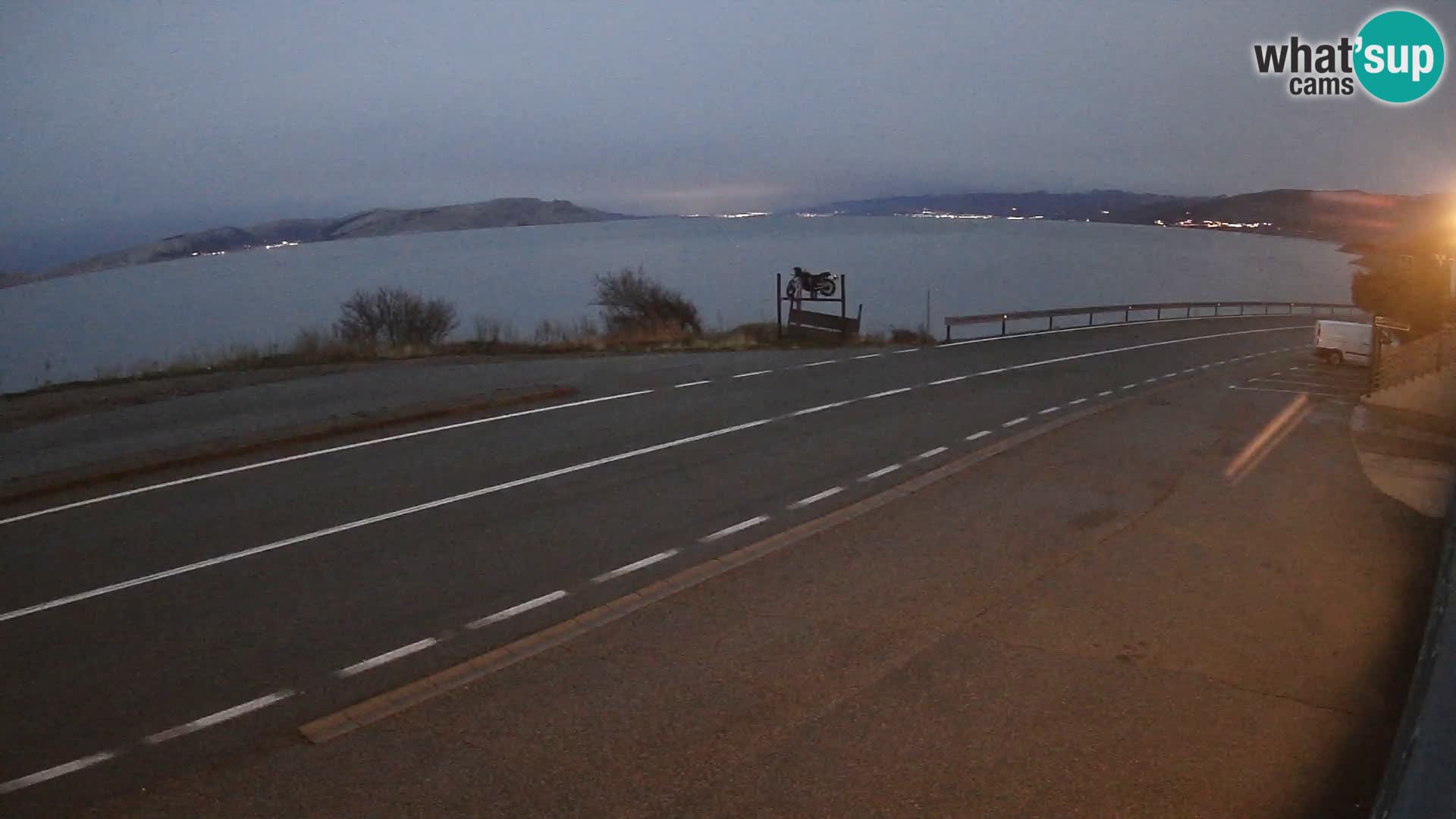 Web kamera Jadranska Magistrala kod SENJa – pogled na KRK