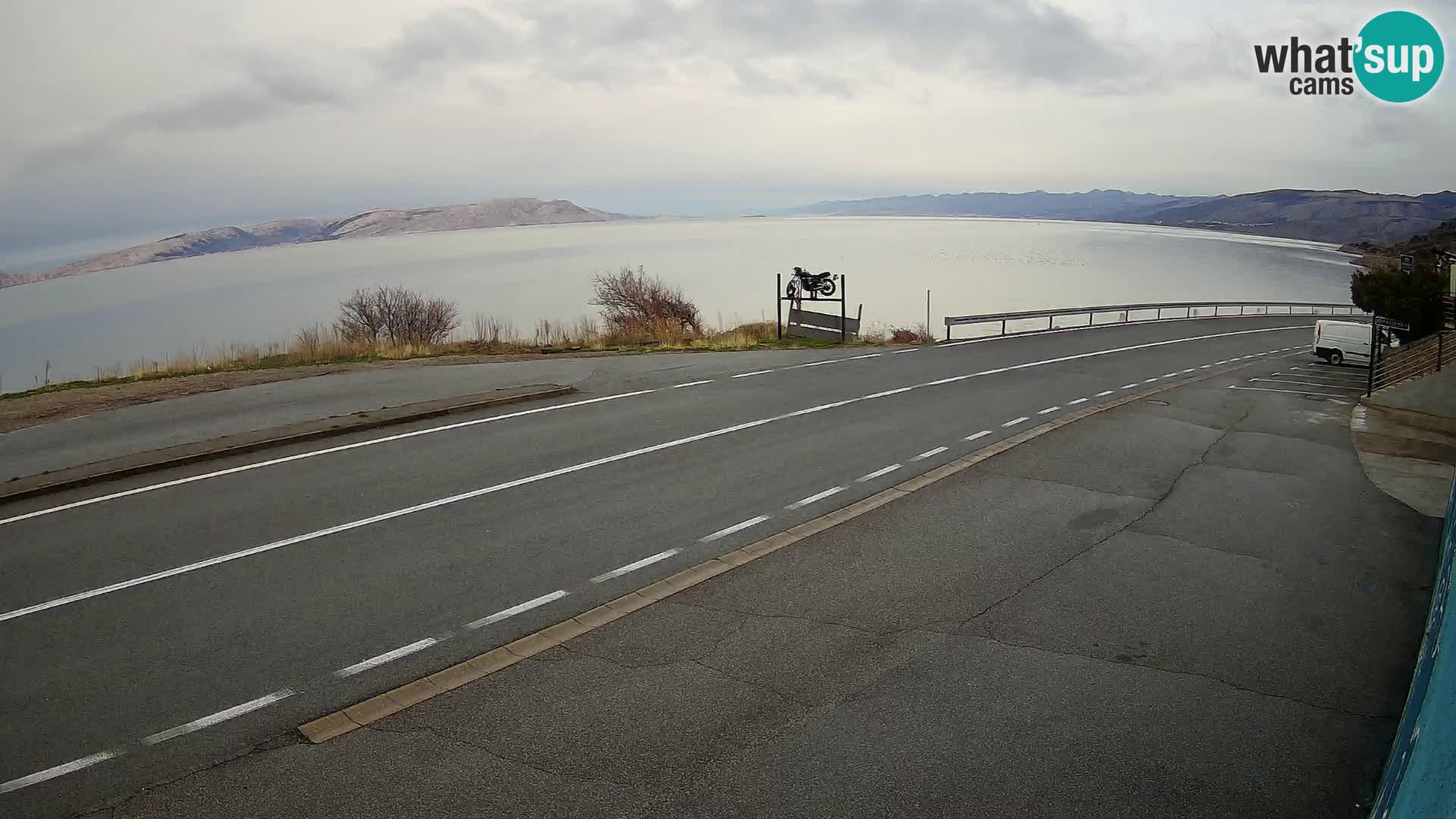 Webcam autopista adriática D8 cerca de SENJ – vista de la isla de KRK