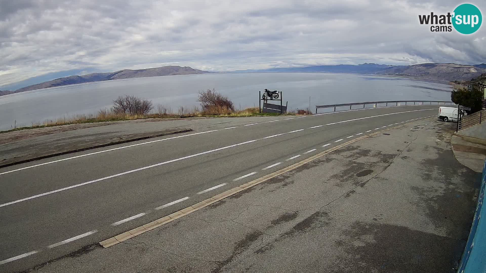Webcam autopista adriática D8 cerca de SENJ – vista de la isla de KRK