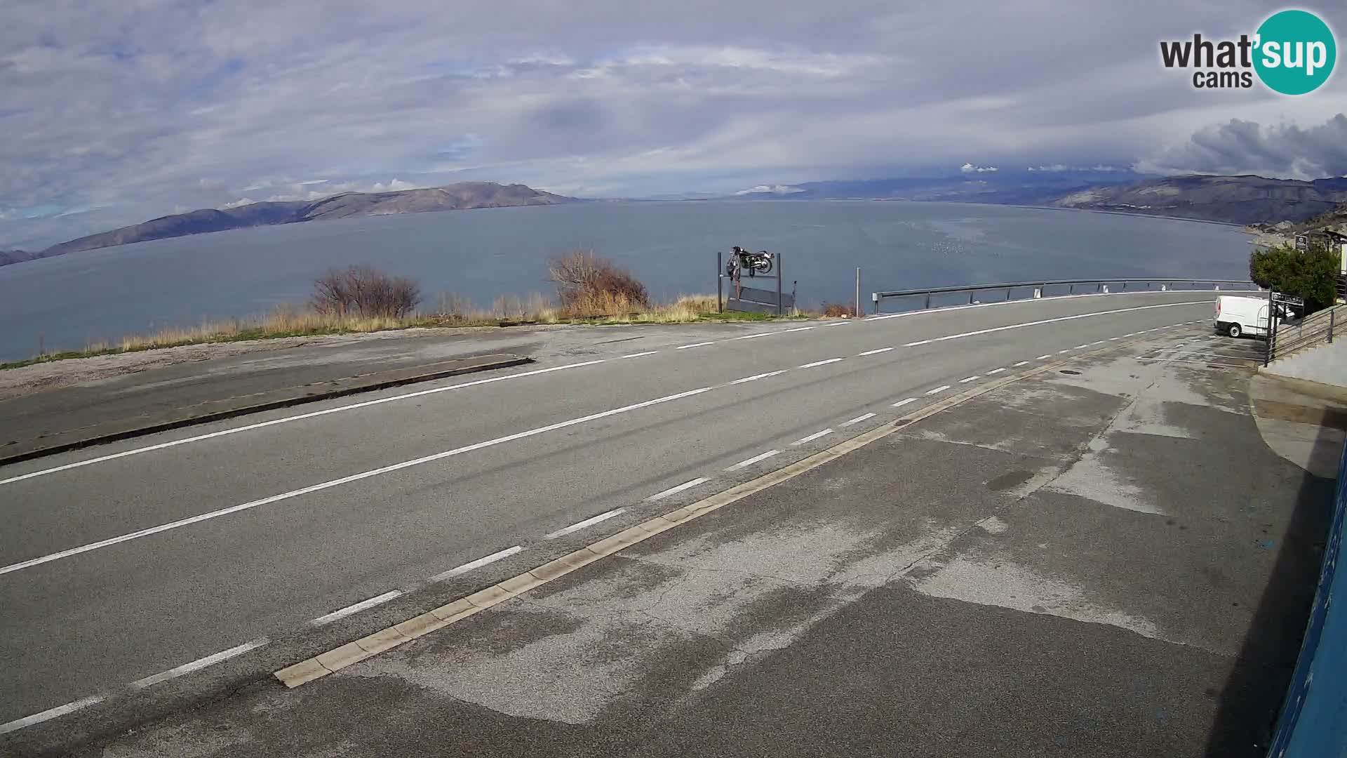 Webcam Adria-Autobahn D8 bei SENJ – Blick auf die Insel KRK