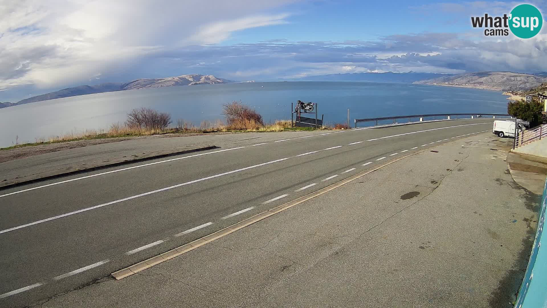 Webcam autopista adriática D8 cerca de SENJ – vista de la isla de KRK