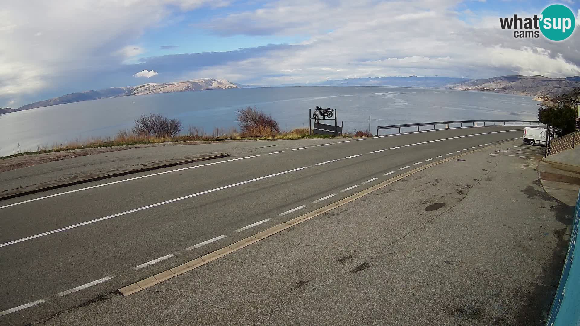 Webcam autopista adriática D8 cerca de SENJ – vista de la isla de KRK