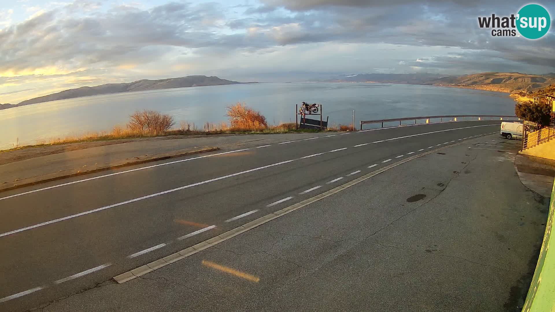 Webcam Adria-Autobahn D8 bei SENJ – Blick auf die Insel KRK