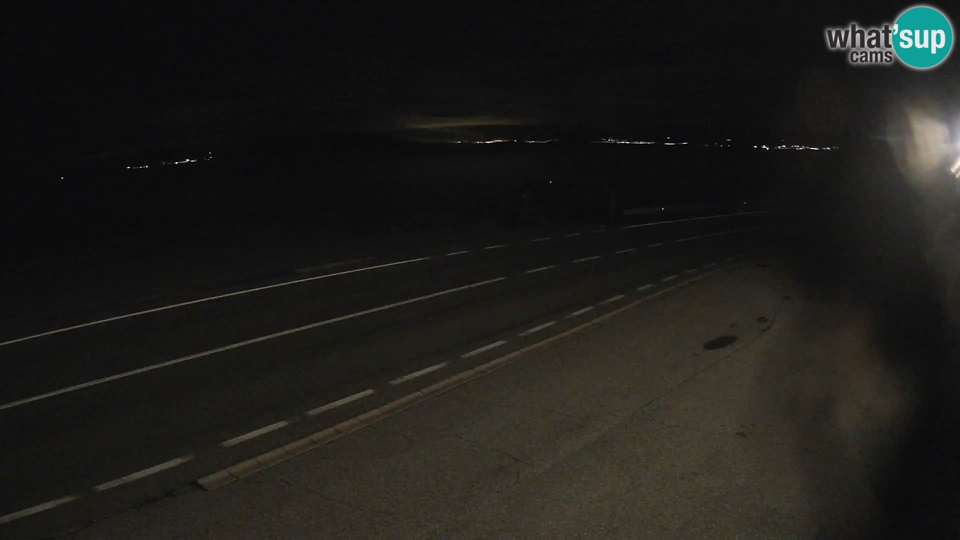 Web kamera Jadranska Magistrala kod SENJa – pogled na KRK