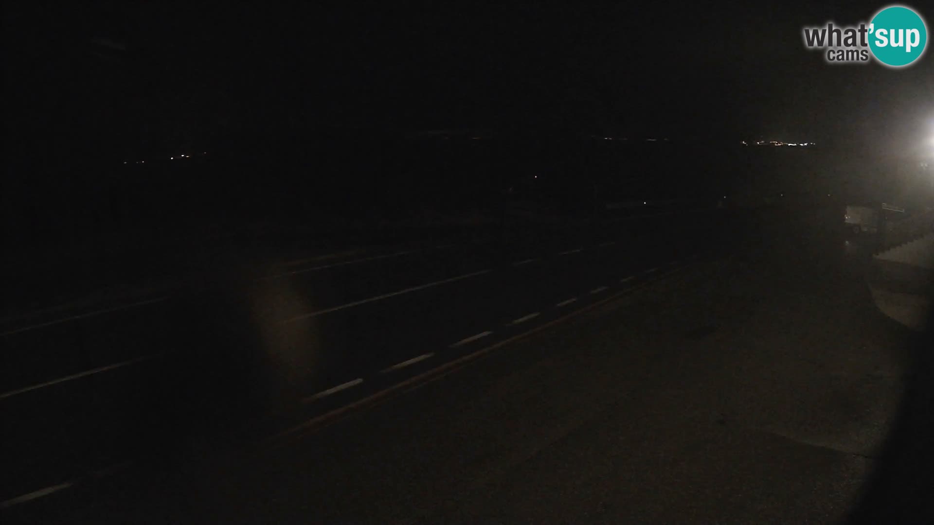 Webcam Adria-Autobahn D8 bei SENJ – Blick auf die Insel KRK