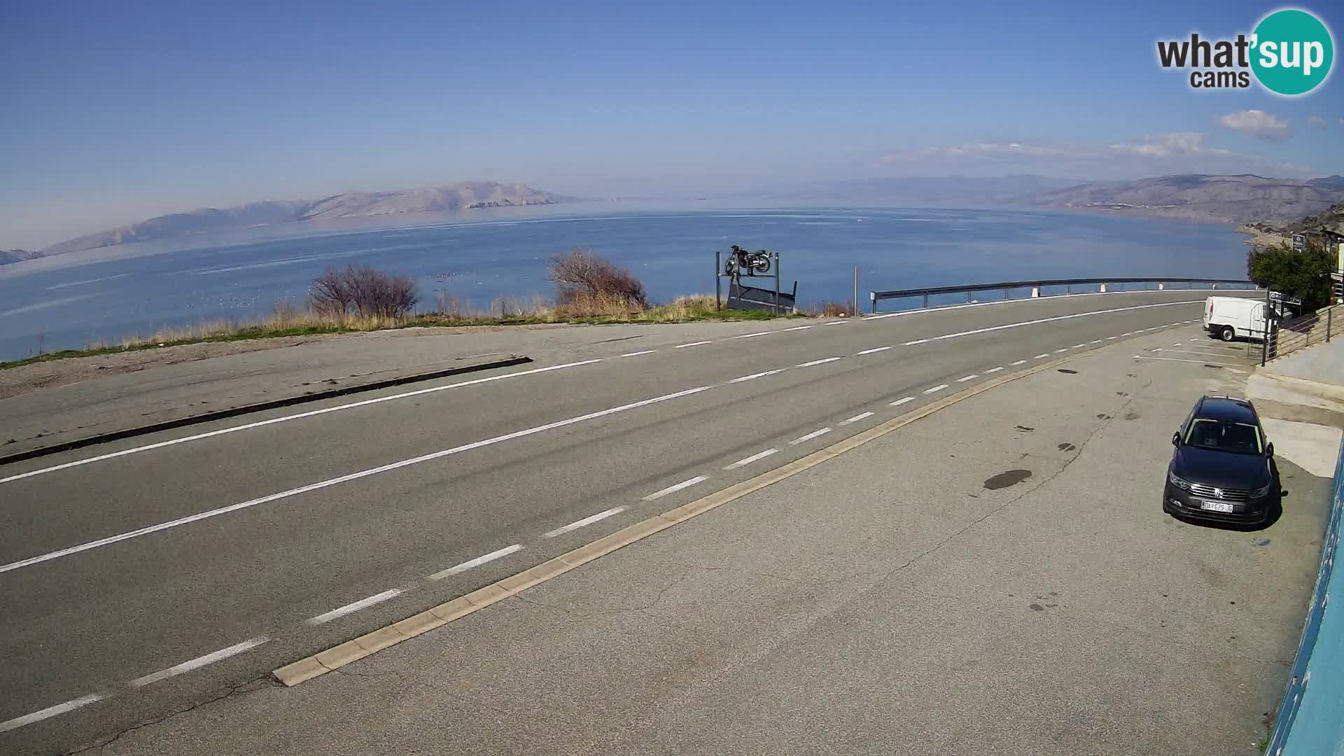 Webcam autopista adriática D8 cerca de SENJ – vista de la isla de KRK