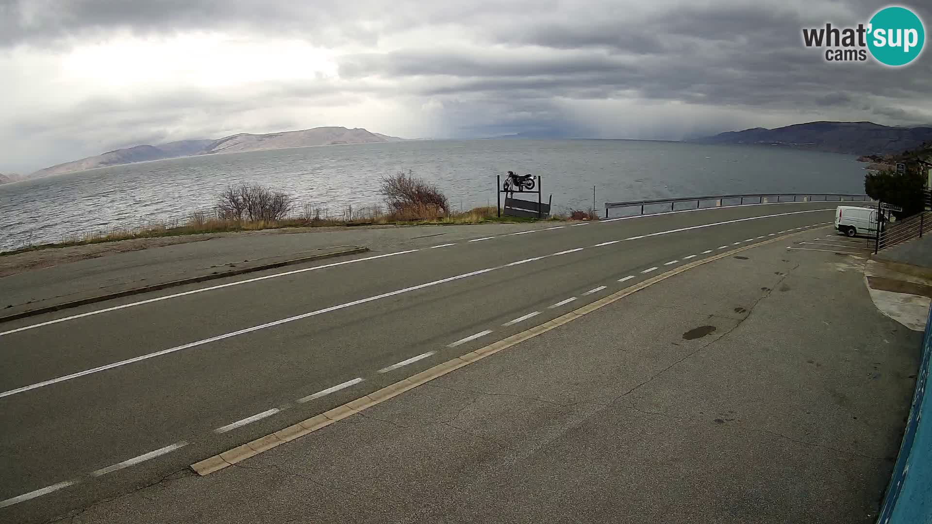 Webcam Adria-Autobahn D8 bei SENJ – Blick auf die Insel KRK