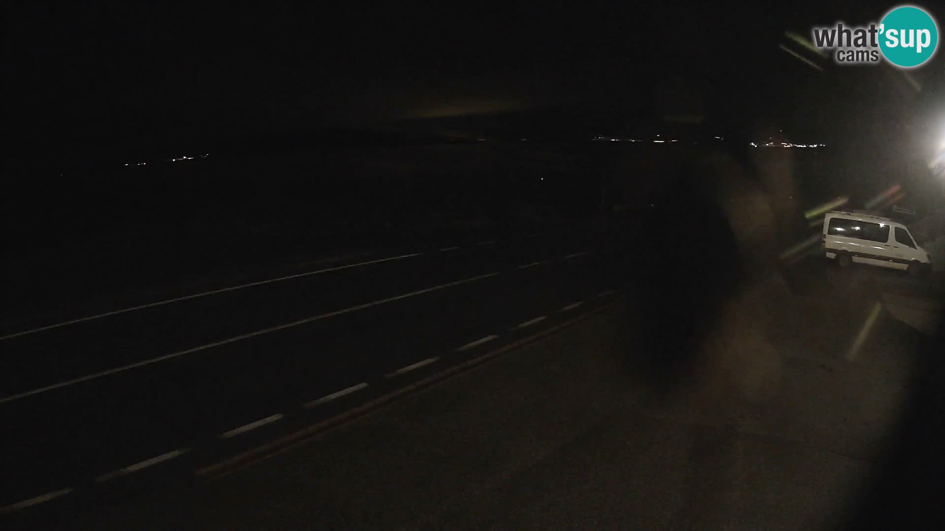 Webcam autopista adriática D8 cerca de SENJ – vista de la isla de KRK