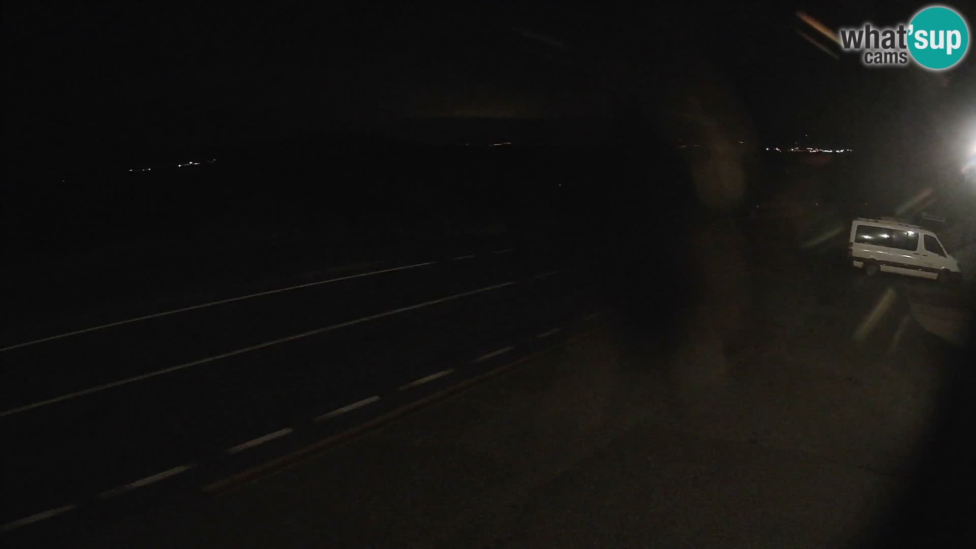 Webcam autopista adriática D8 cerca de SENJ – vista de la isla de KRK