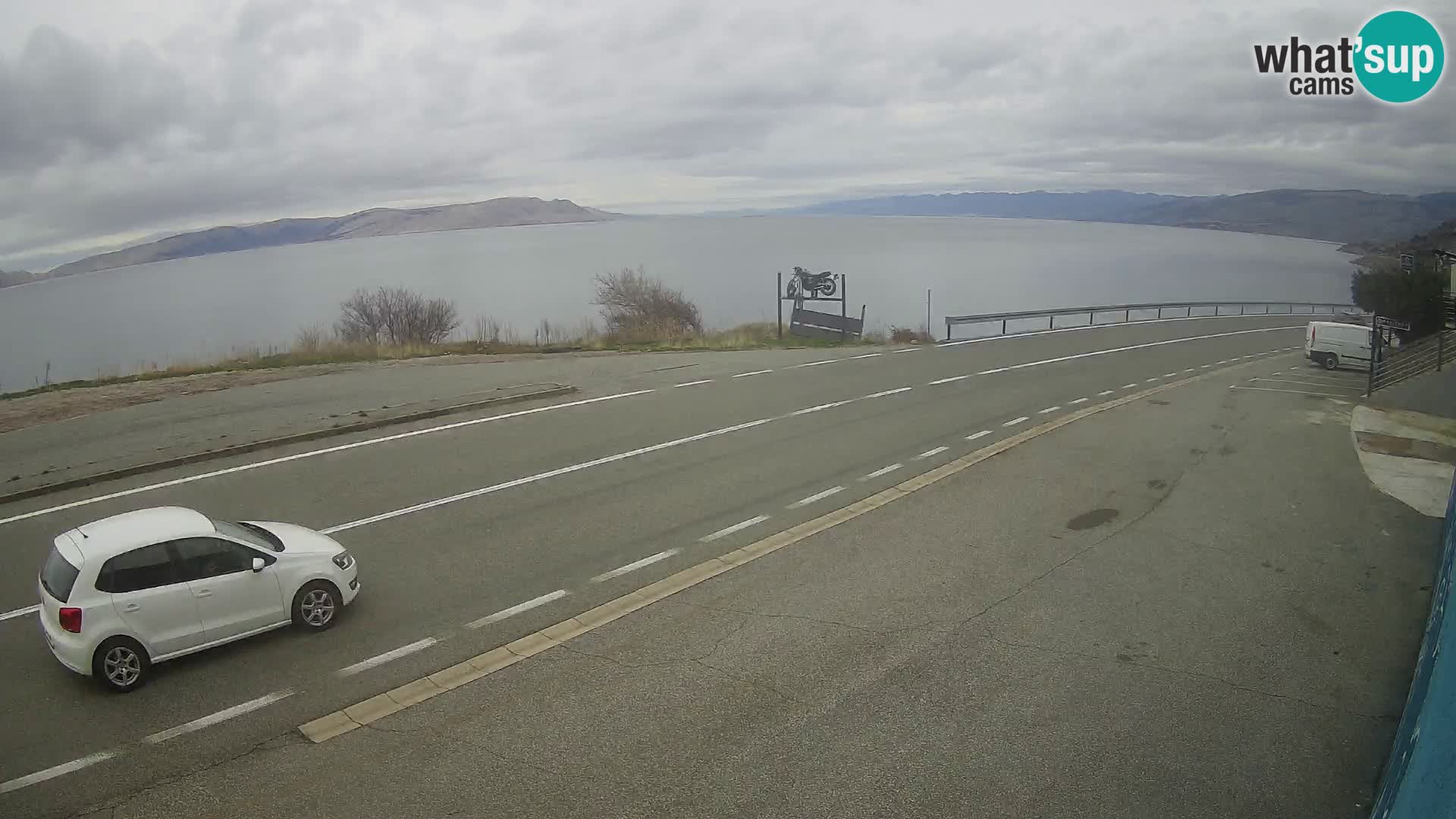 Webcam Adria-Autobahn D8 bei SENJ – Blick auf die Insel KRK