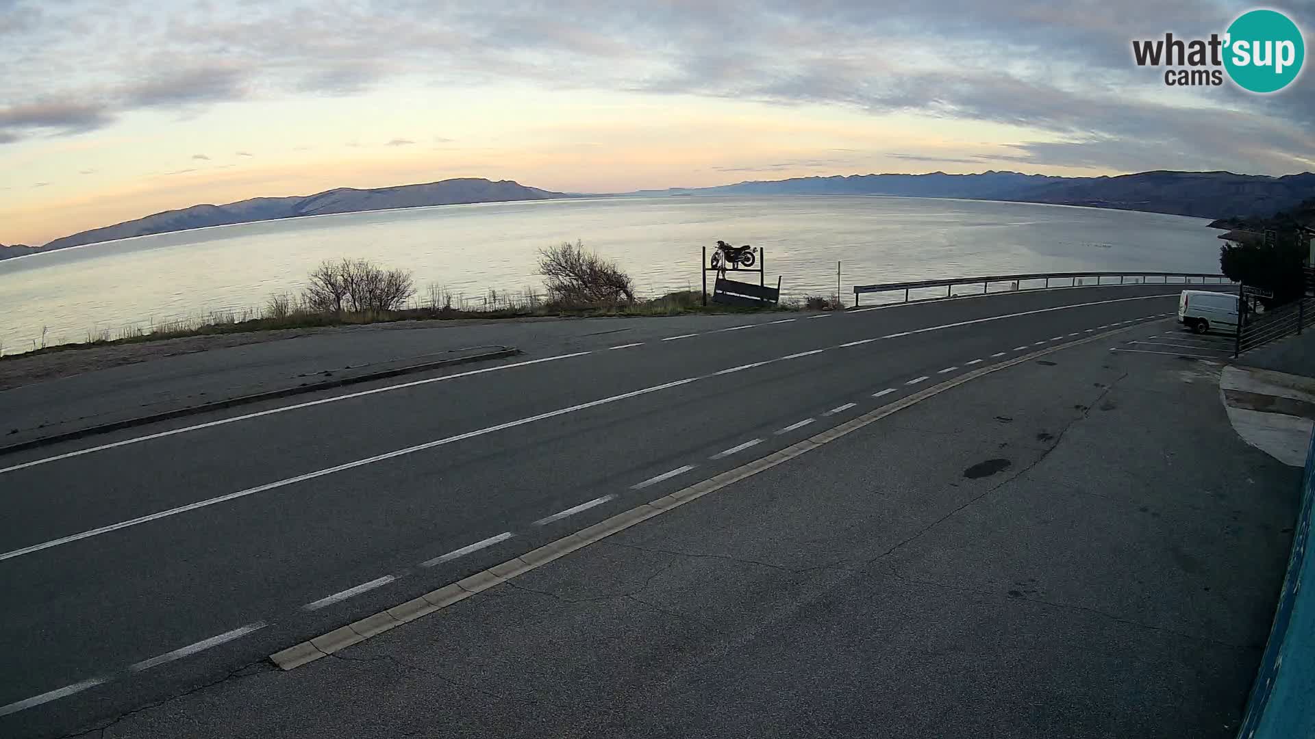 Web kamera Jadranska Magistrala kod SENJa – pogled na KRK