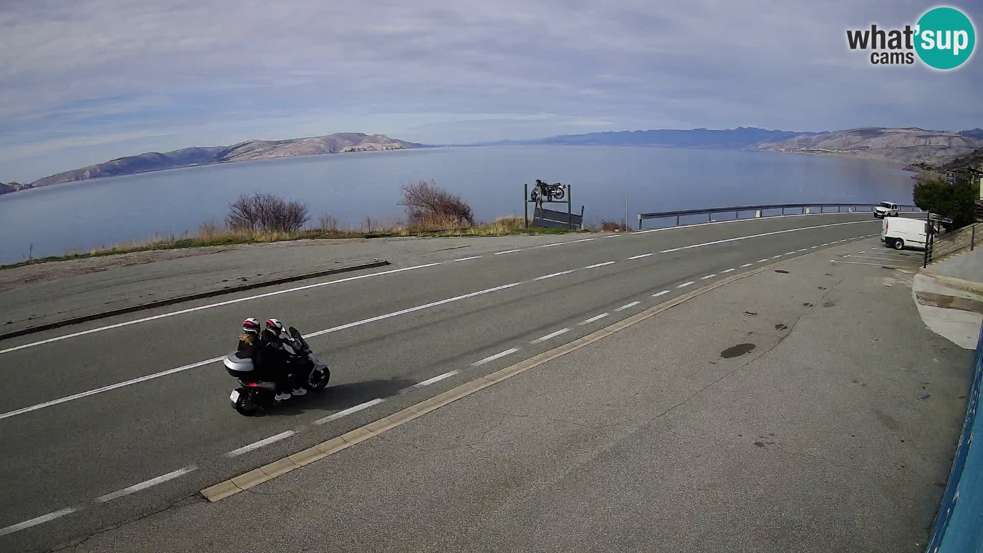 Web kamera Jadranska Magistrala kod SENJa – pogled na KRK