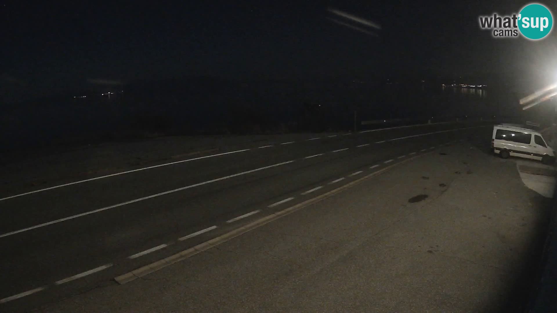 Webcam autopista adriática D8 cerca de SENJ – vista de la isla de KRK