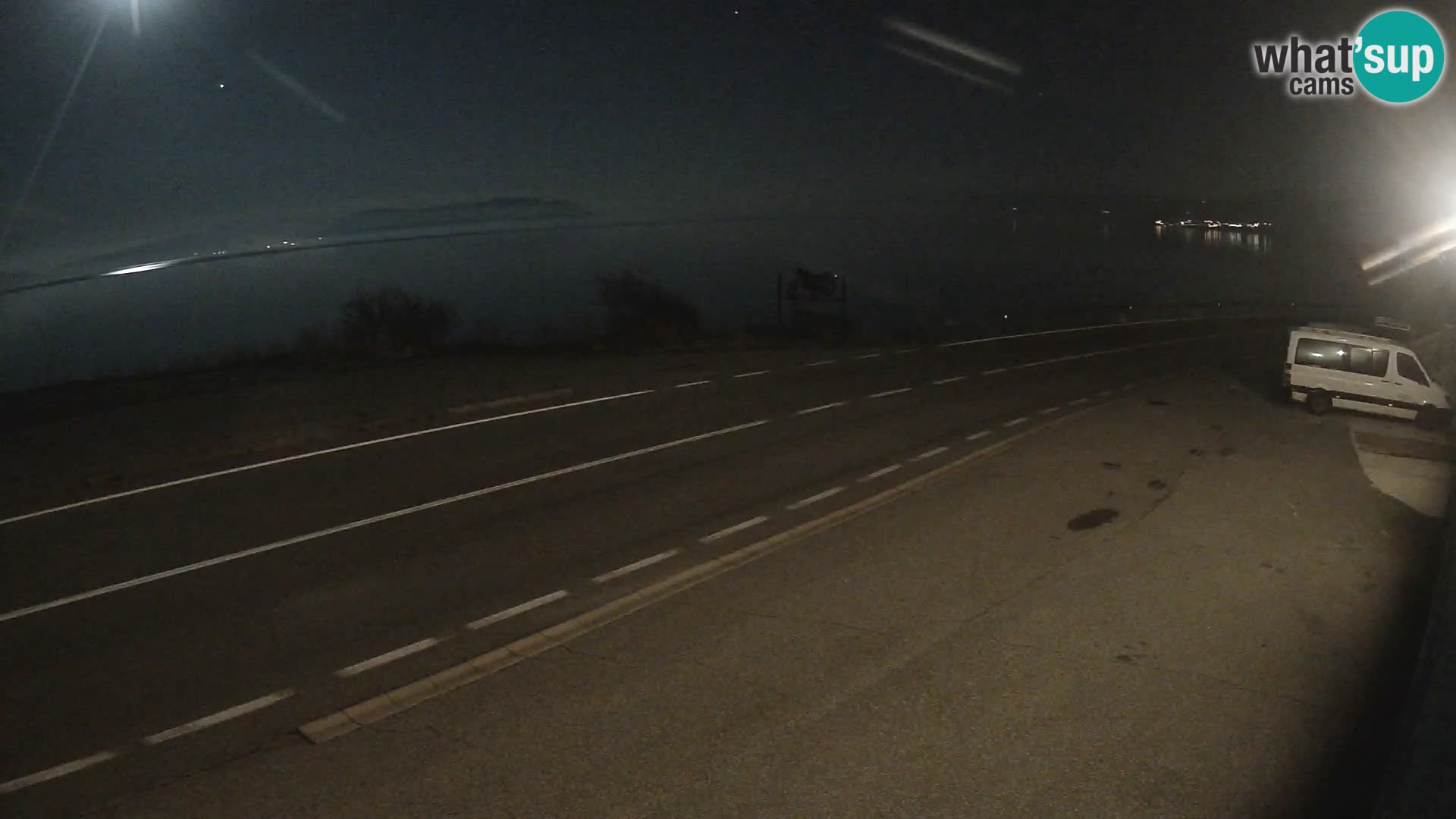 Webcam autopista adriática D8 cerca de SENJ – vista de la isla de KRK