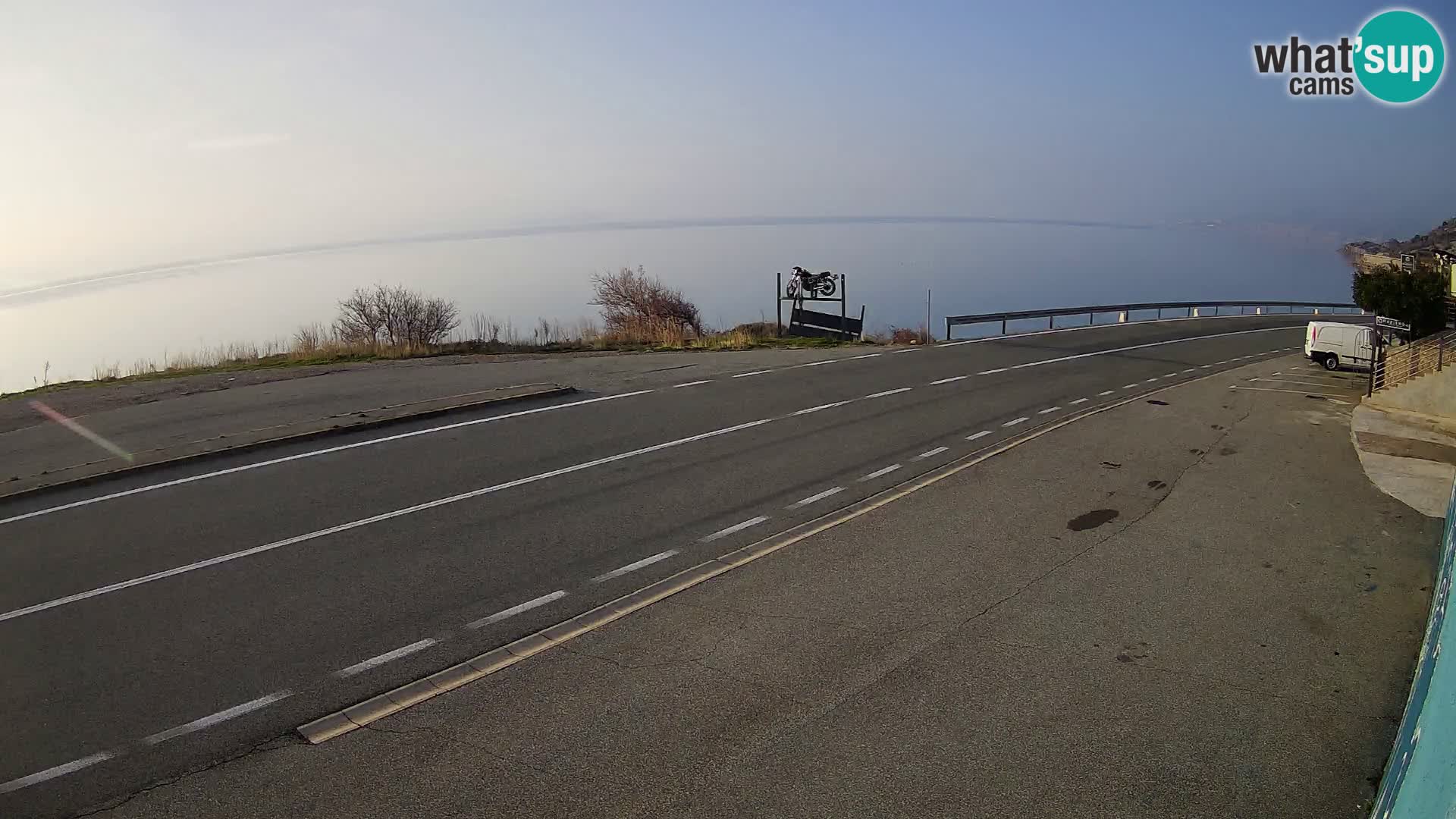 Webcam autoroute Adriatique D8 près de SENJ – vue sur l’île de KRK