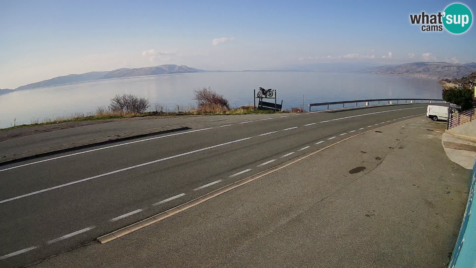 Webcam Adria-Autobahn D8 bei SENJ – Blick auf die Insel KRK