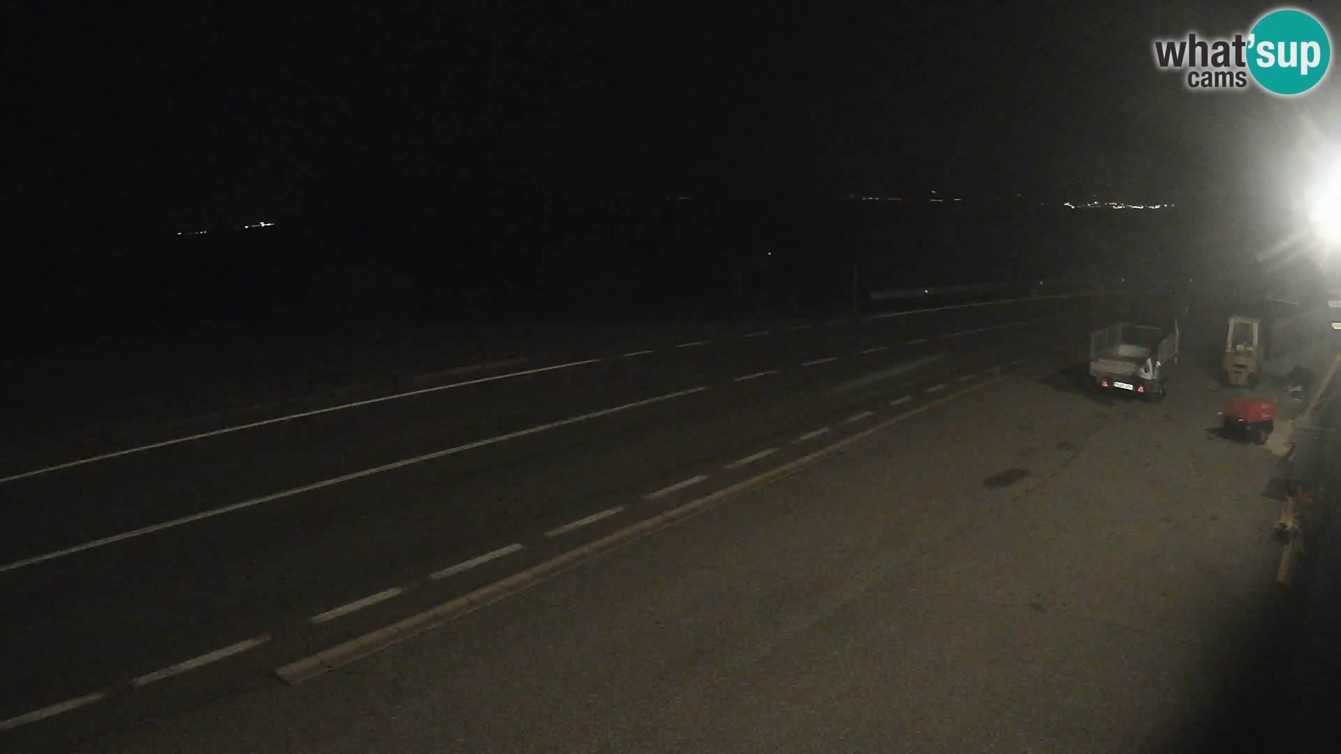 Web kamera Jadranska Magistrala kod SENJa – pogled na KRK