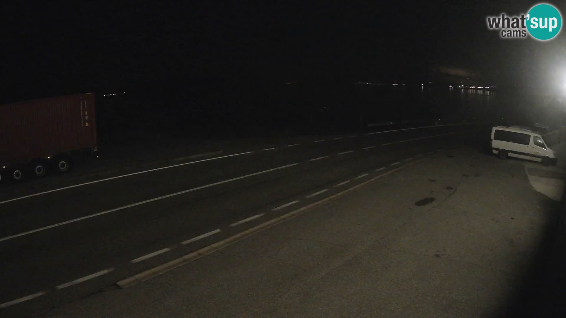 Webcam autopista adriática D8 cerca de SENJ – vista de la isla de KRK