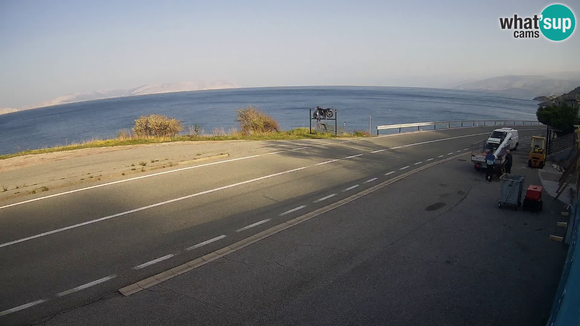 Web kamera Jadranska Magistrala kod SENJa – pogled na KRK