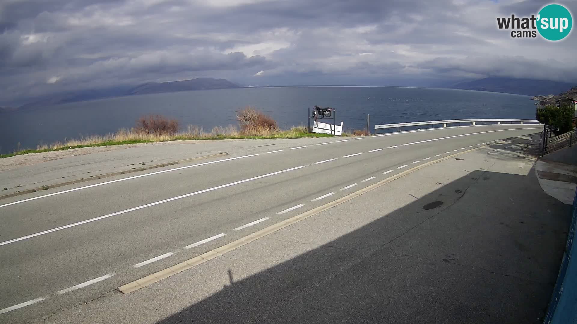 Webcam Adriatic highway D8 near SENJ – view to KRK island