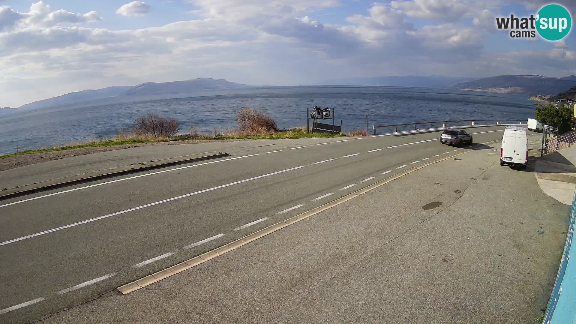 Web kamera Jadranska Magistrala kod SENJa – pogled na KRK