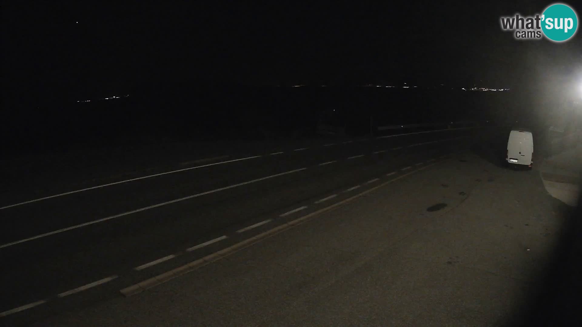 Webcam autopista adriática D8 cerca de SENJ – vista de la isla de KRK