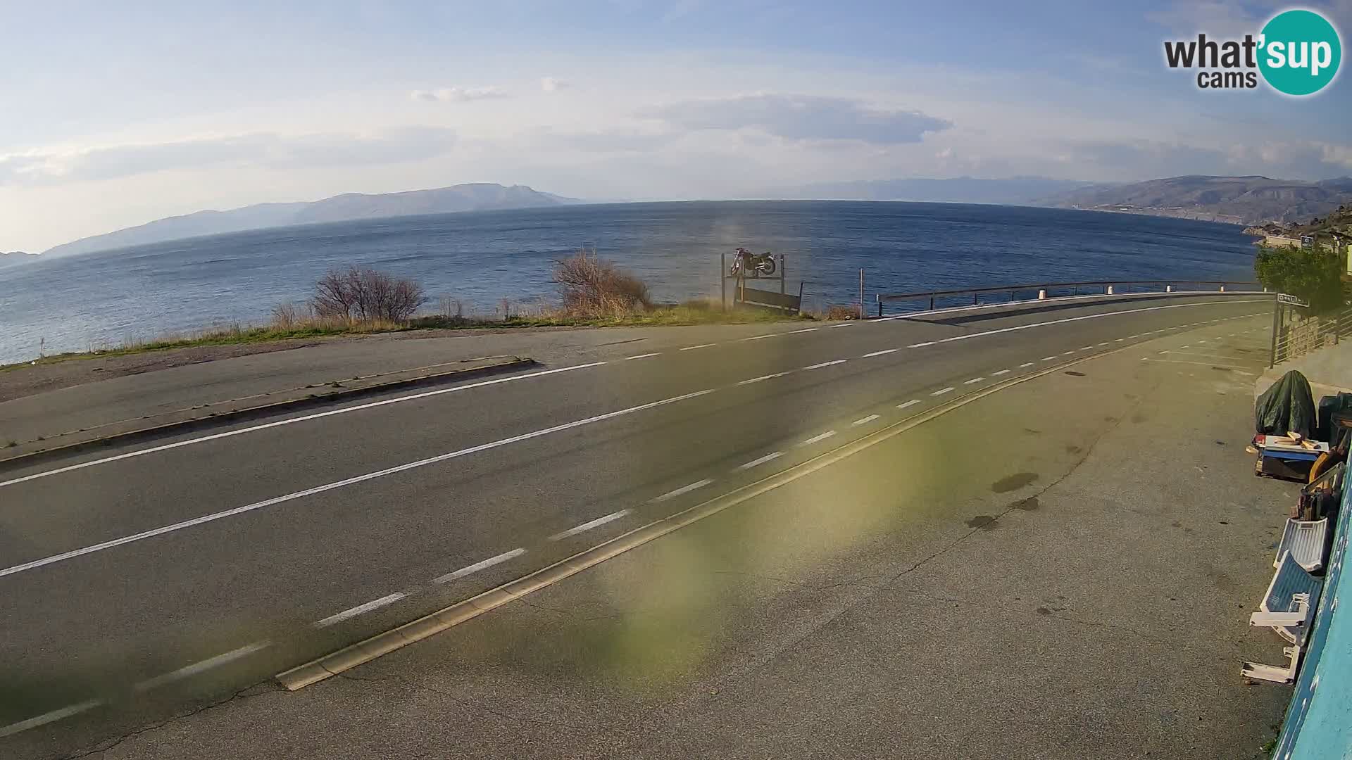Webcam autoroute Adriatique D8 près de SENJ – vue sur l’île de KRK