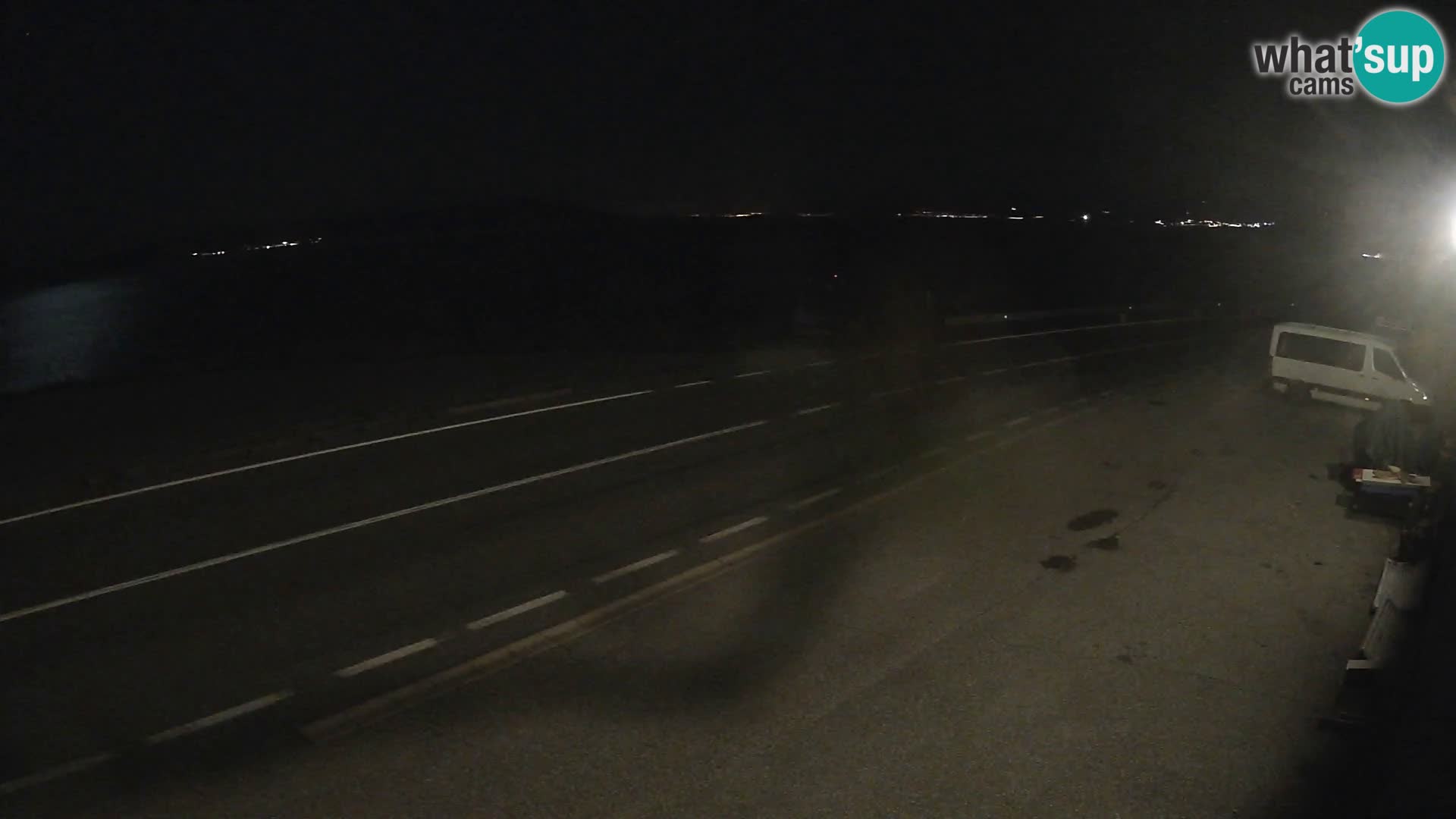 Webcam autopista adriática D8 cerca de SENJ – vista de la isla de KRK