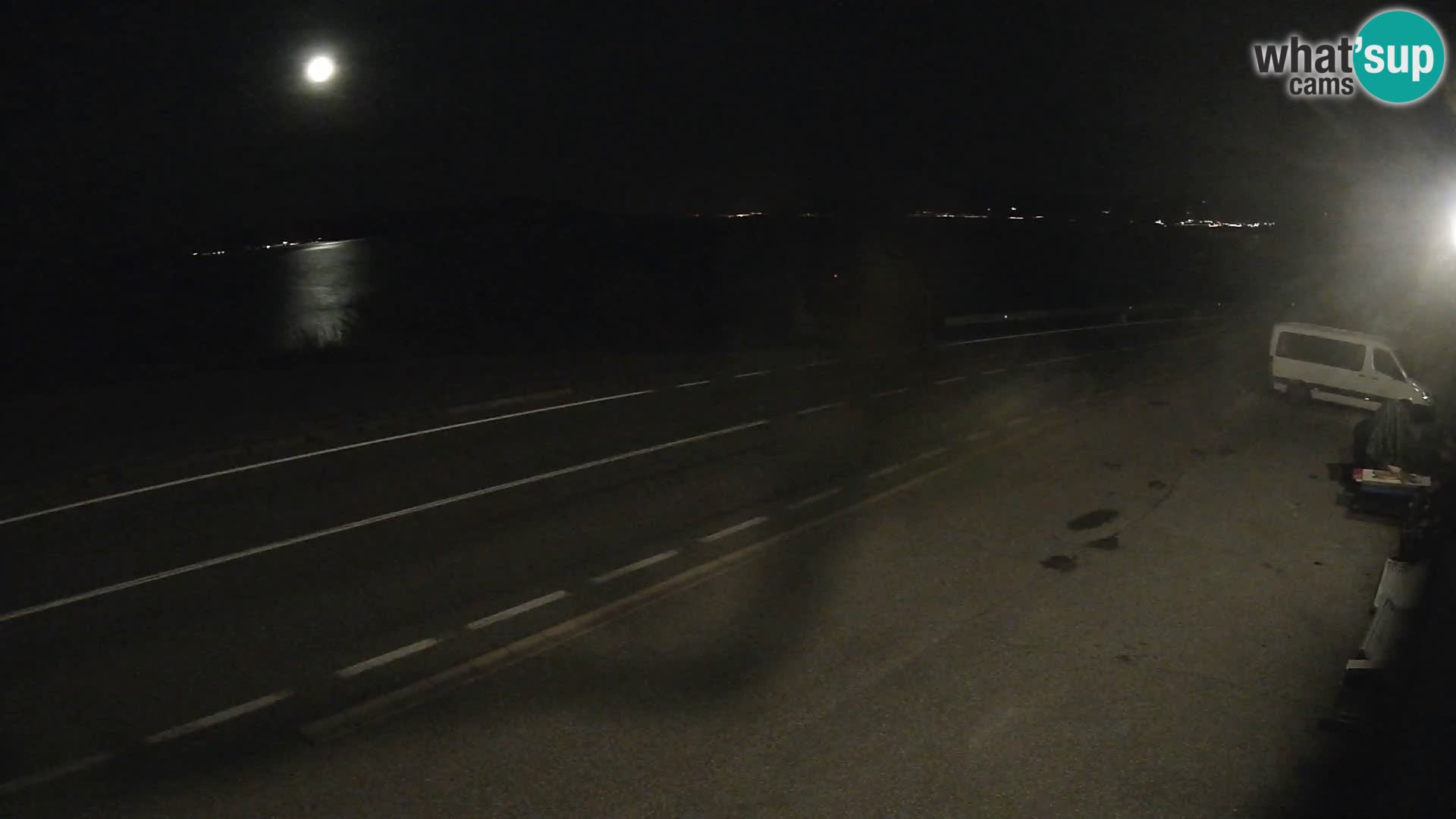 Webcam autopista adriática D8 cerca de SENJ – vista de la isla de KRK