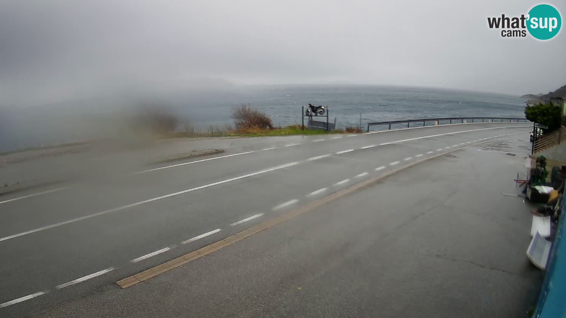 Webcam autoroute Adriatique D8 près de SENJ – vue sur l’île de KRK