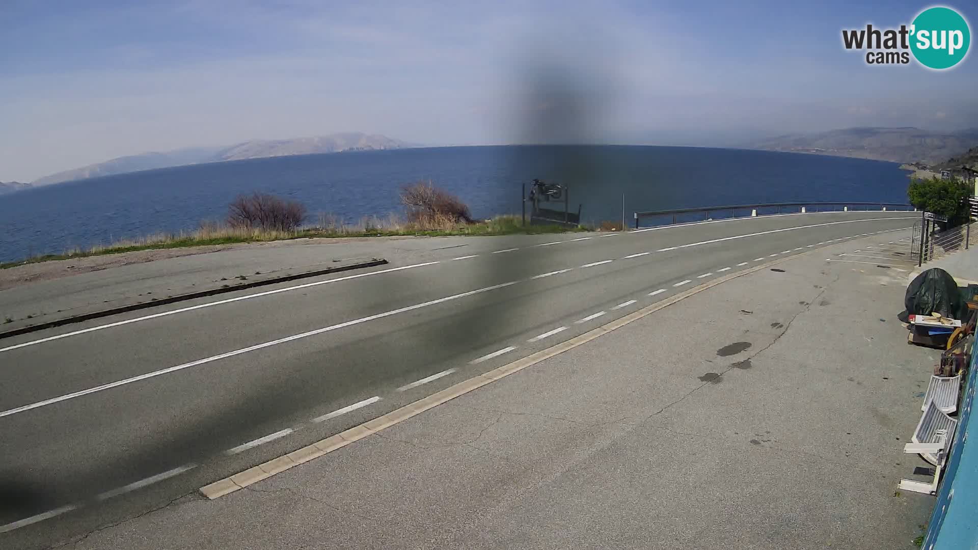 Webcam autoroute Adriatique D8 près de SENJ – vue sur l’île de KRK