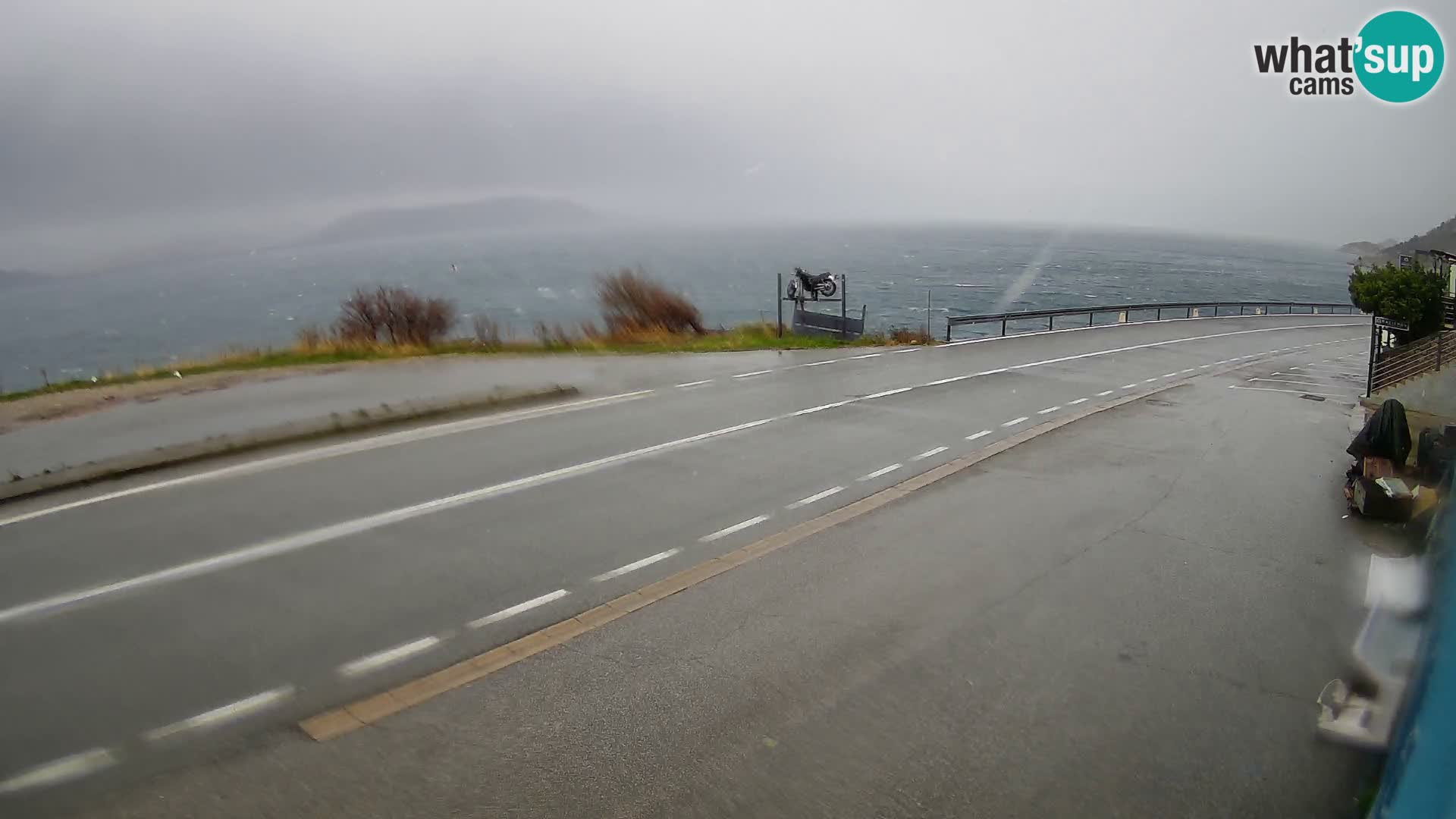 Webcam autoroute Adriatique D8 près de SENJ – vue sur l’île de KRK