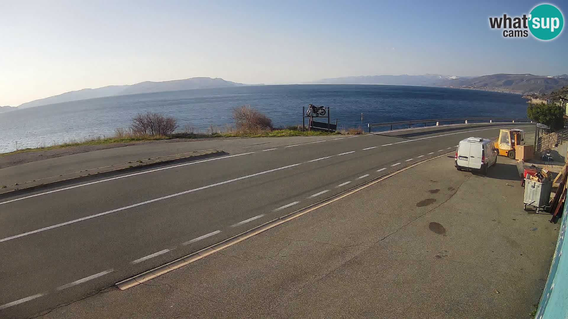 Web kamera Jadranska Magistrala kod SENJa – pogled na KRK