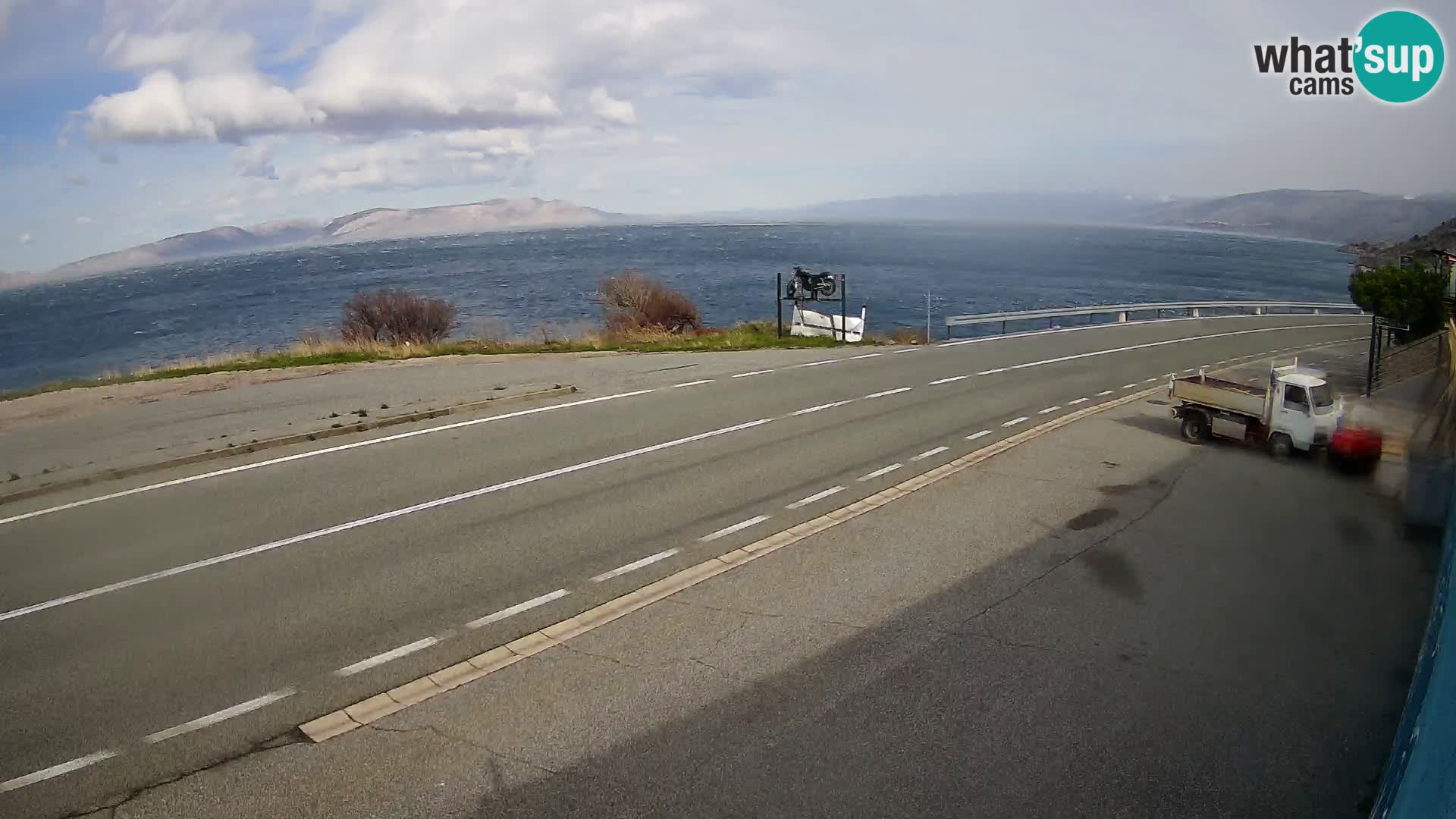 Webcam autoroute Adriatique D8 près de SENJ – vue sur l’île de KRK