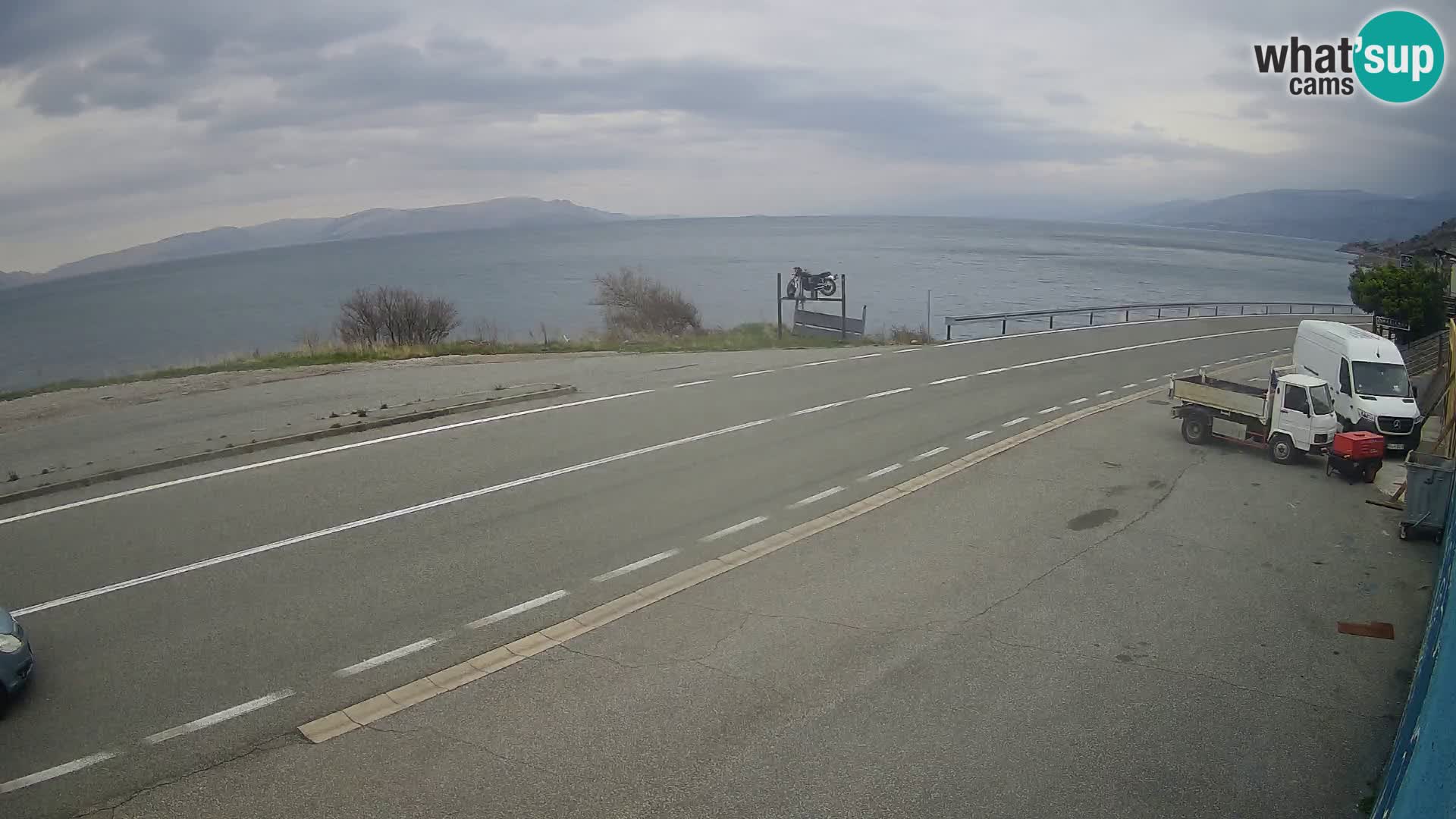 Webcam Adria-Autobahn D8 bei SENJ – Blick auf die Insel KRK