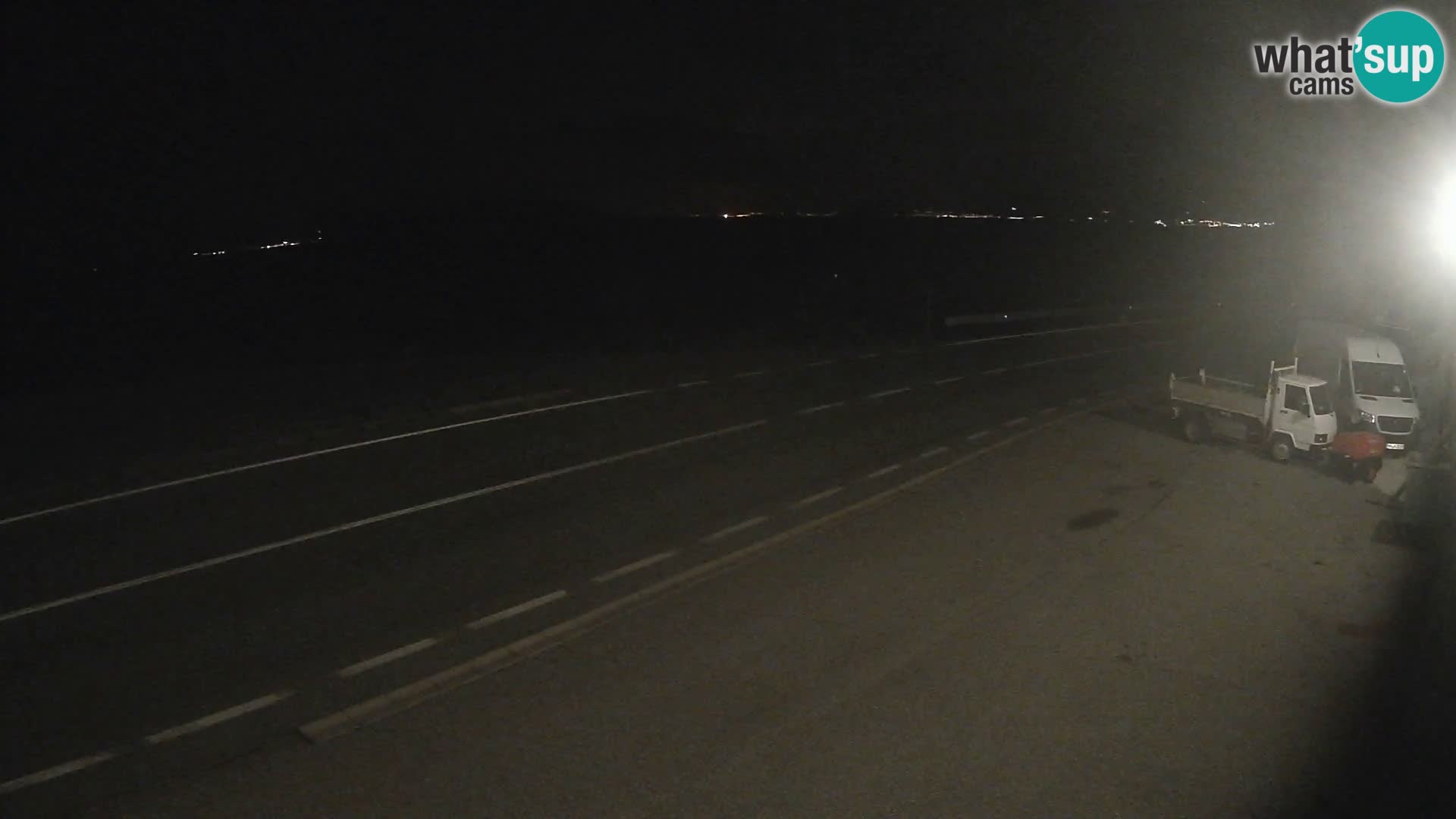 Webcam autopista adriática D8 cerca de SENJ – vista de la isla de KRK