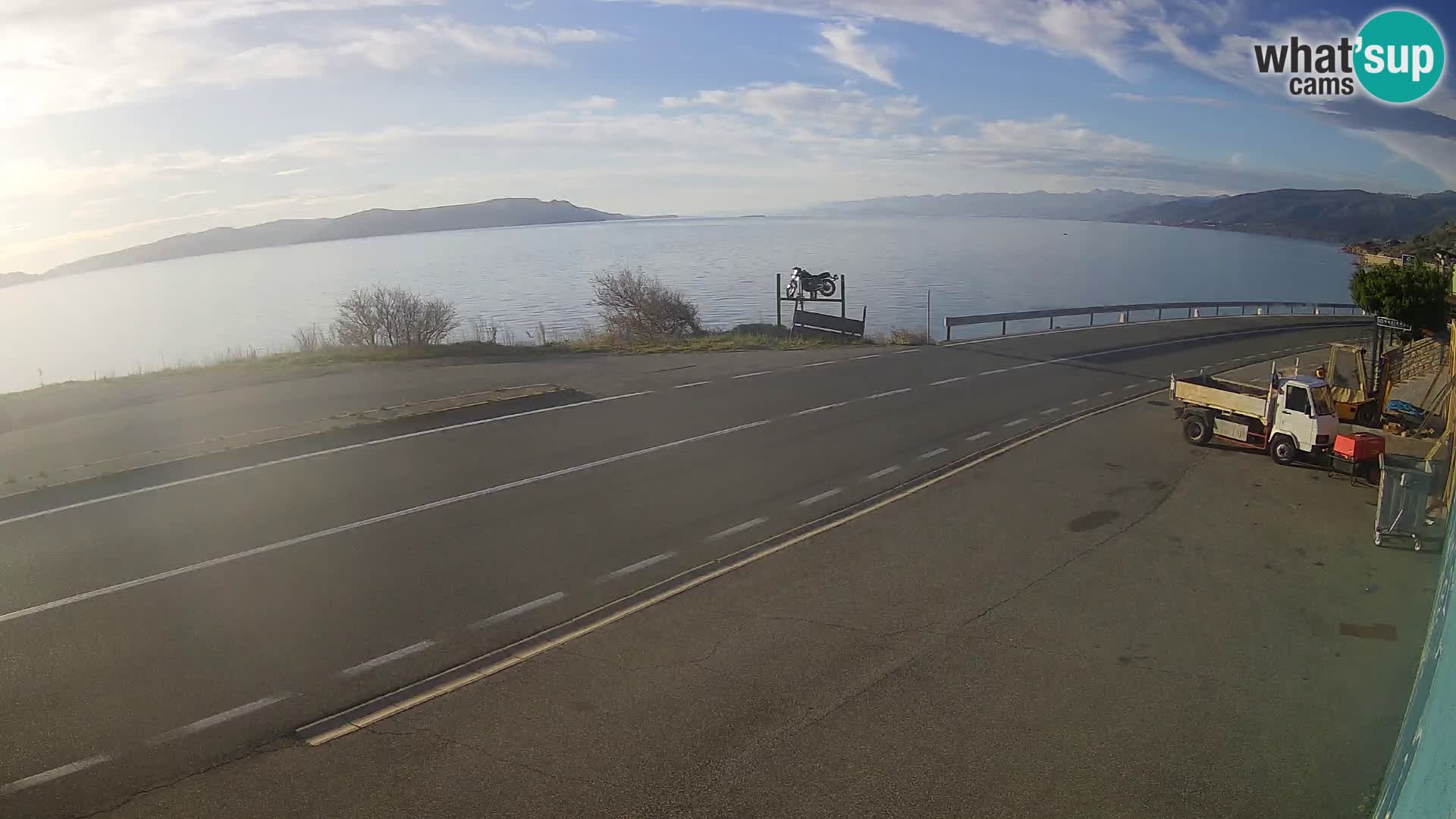 Webcam autoroute Adriatique D8 près de SENJ – vue sur l’île de KRK