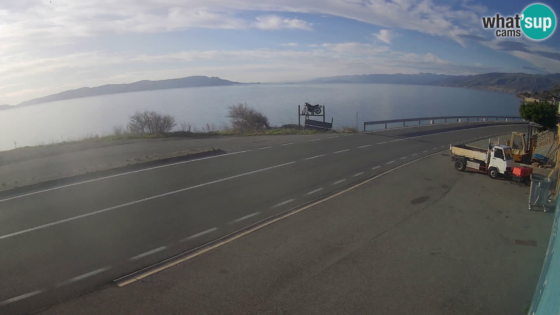 Webcam Adria-Autobahn D8 bei SENJ – Blick auf die Insel KRK