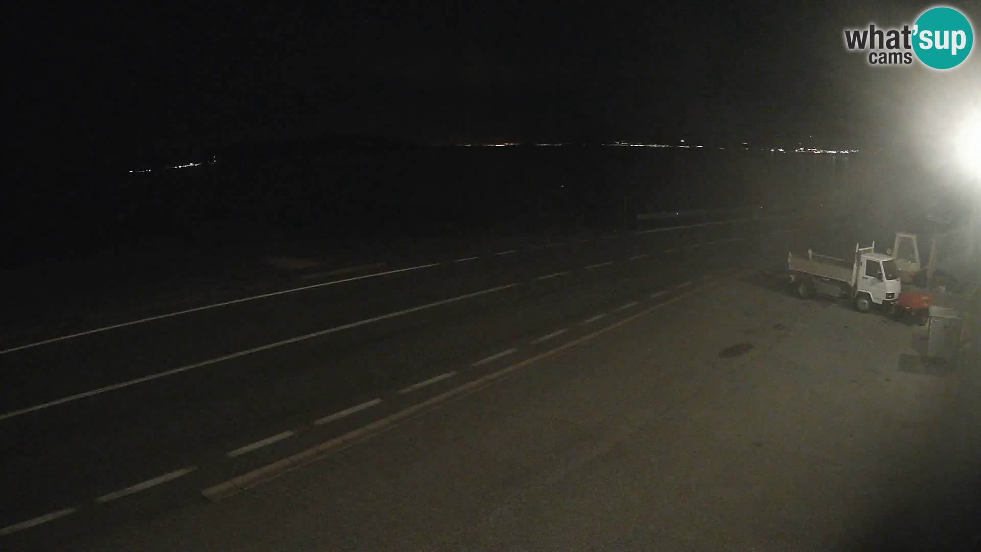 Webcam autopista adriática D8 cerca de SENJ – vista de la isla de KRK