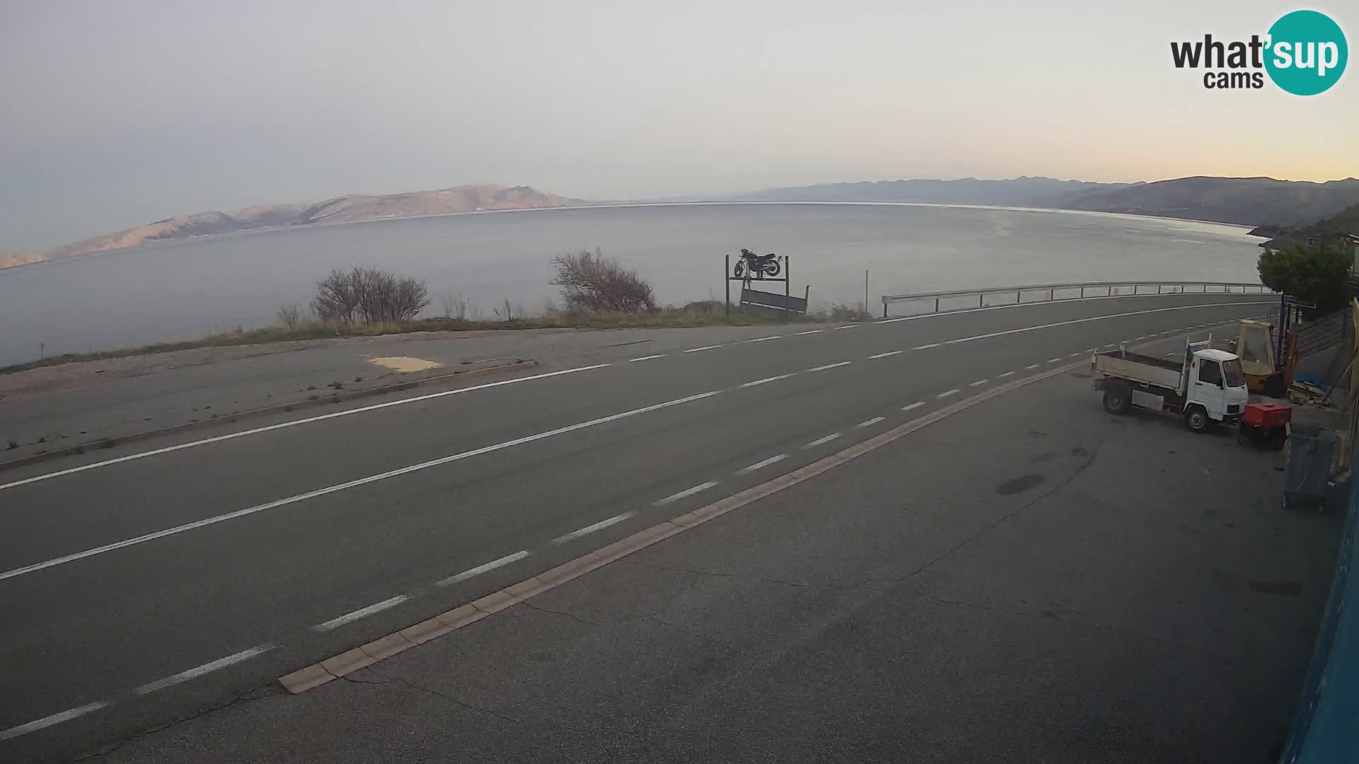 Webcam autoroute Adriatique D8 près de SENJ – vue sur l’île de KRK