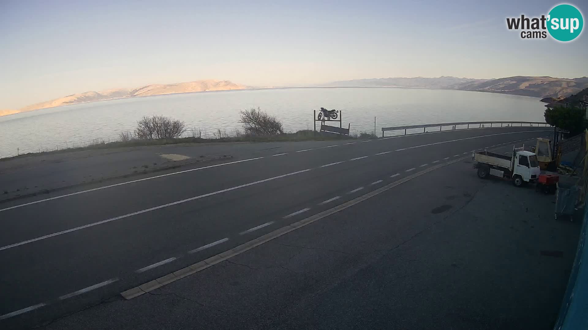 Webcam Adria-Autobahn D8 bei SENJ – Blick auf die Insel KRK