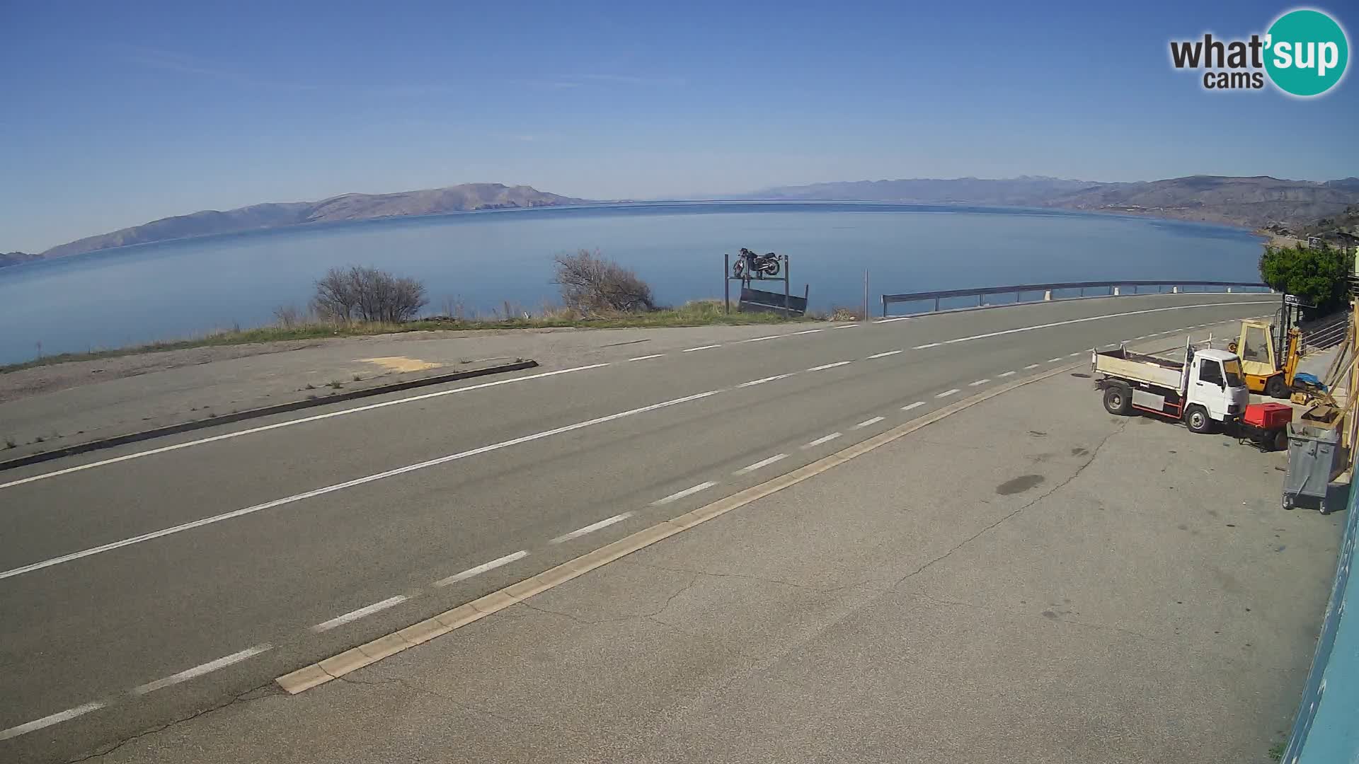 Webcam autoroute Adriatique D8 près de SENJ – vue sur l’île de KRK