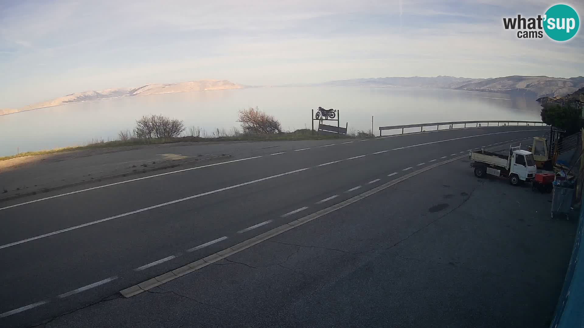 Webcam autoroute Adriatique D8 près de SENJ – vue sur l’île de KRK