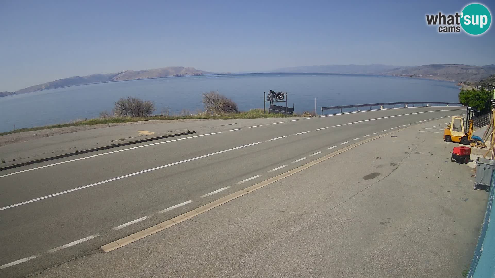 Webcam autopista adriática D8 cerca de SENJ – vista de la isla de KRK